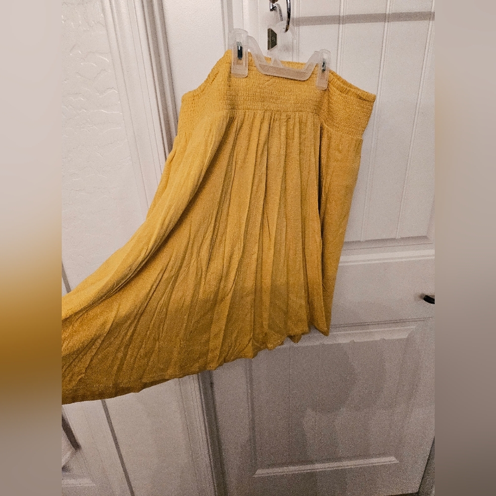 Torrid Skater Skirt. Gauze. Size 00/10. NWT.